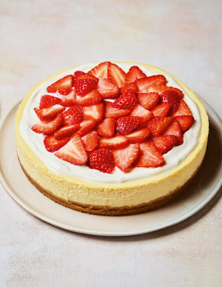 Mary Berry New York Cheesecake with Strawberries Recipe
