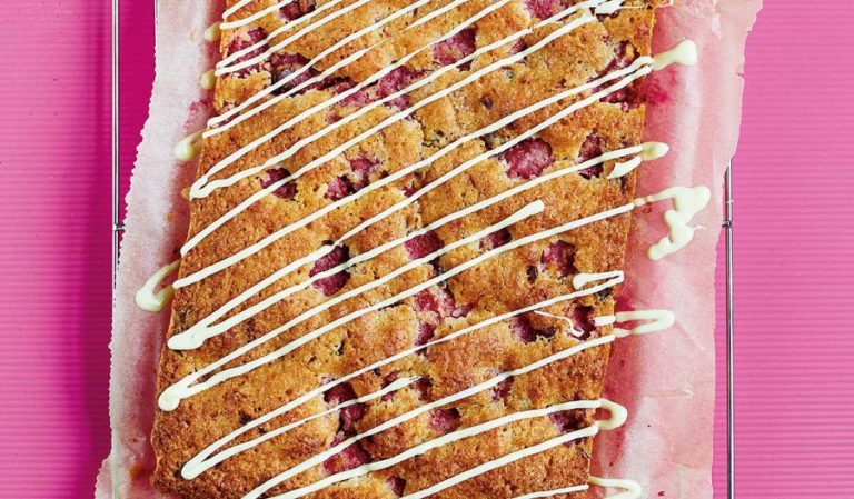 Easy Raspberry & White Chocolate Traybake | Simple Bake